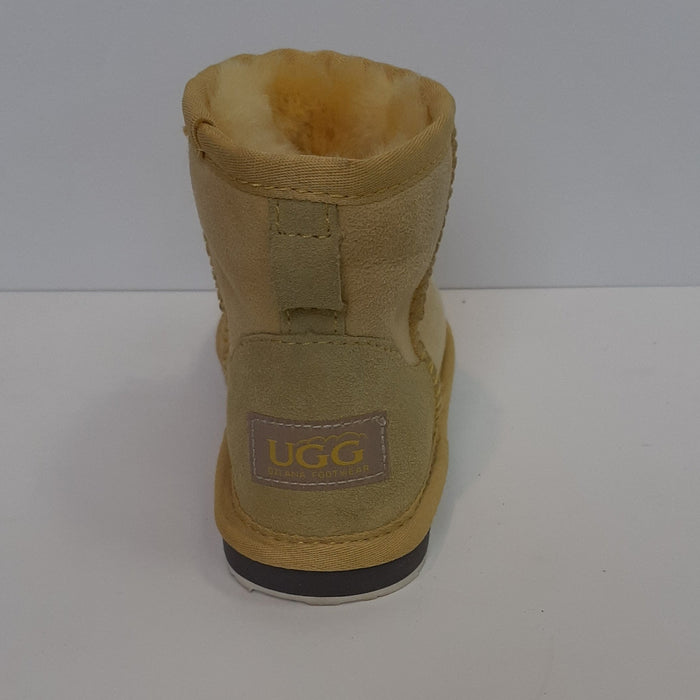 Kids uggs