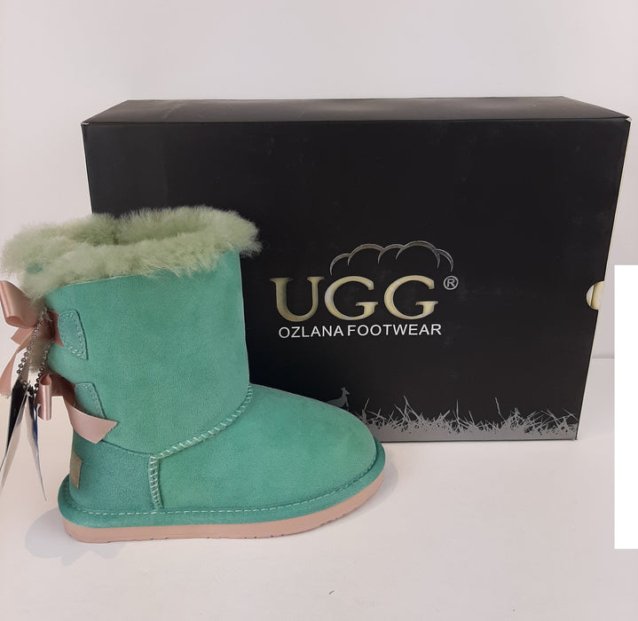 Kids uggs 4004